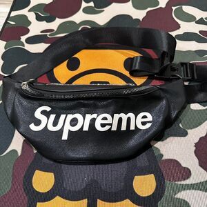 Black and White Supreme Fanny pack